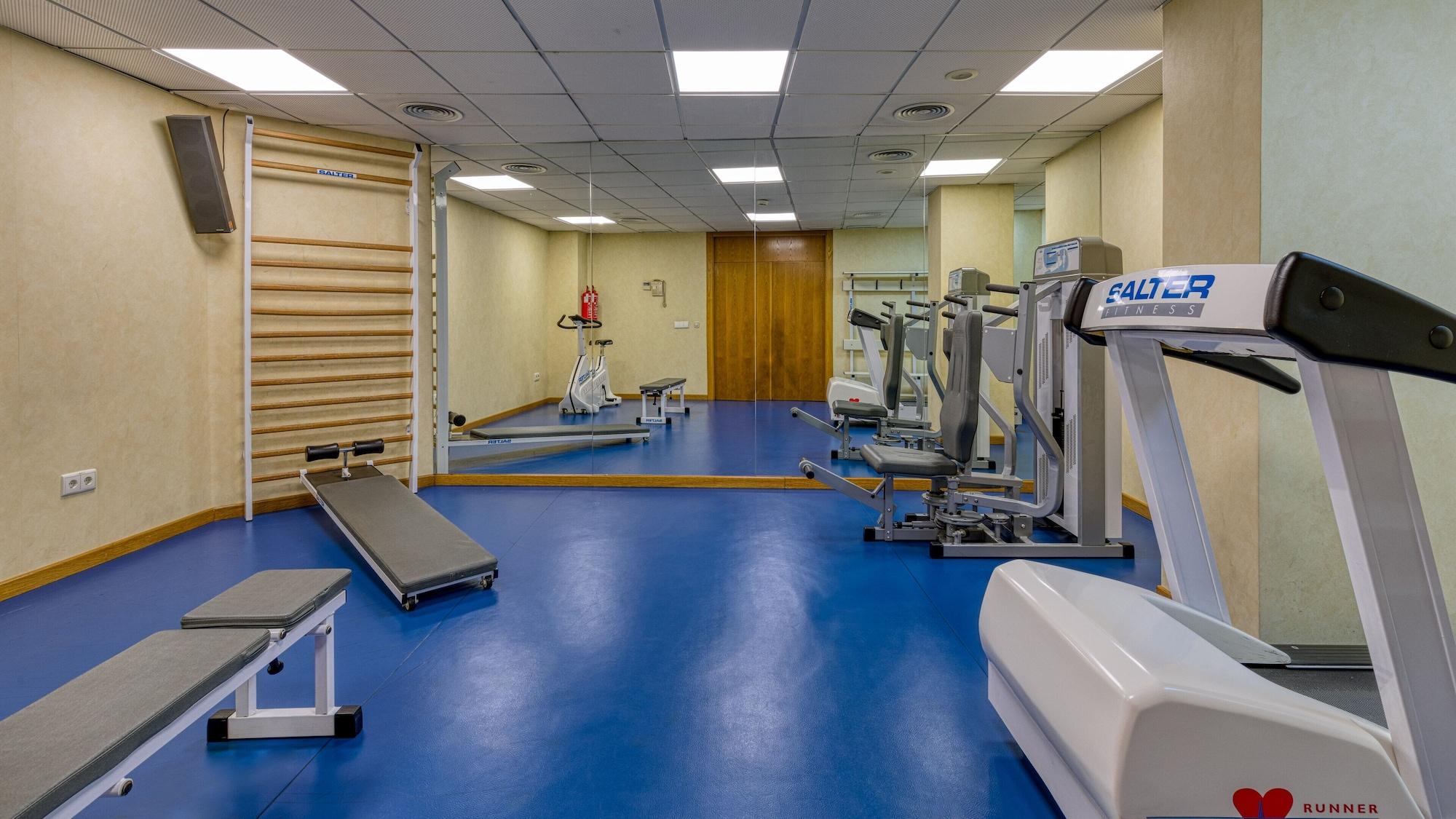Gimnasio Senator Parque Central Hotel