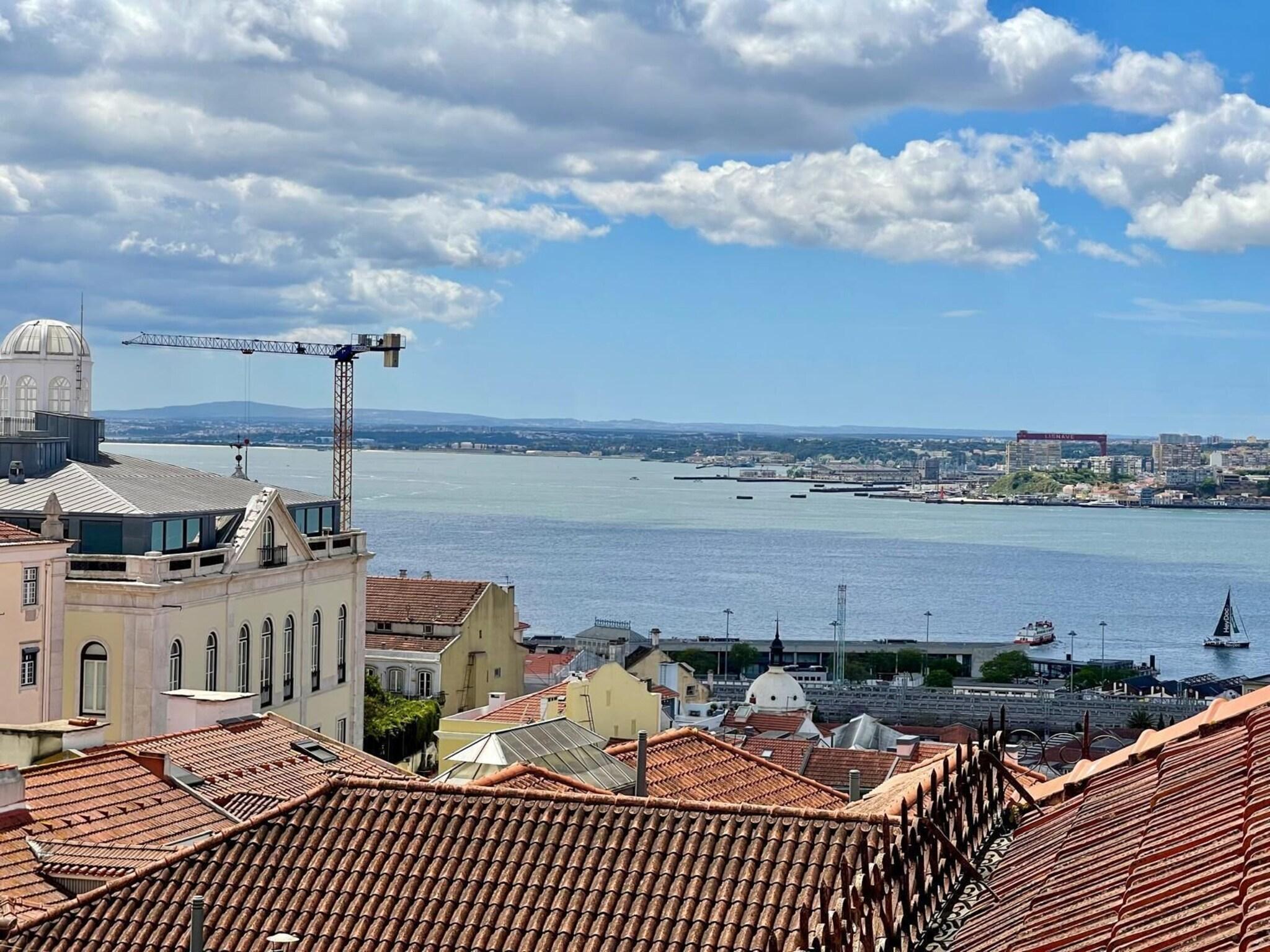 Vista Exterior Lisbon Colours Bairro Alto Apartments