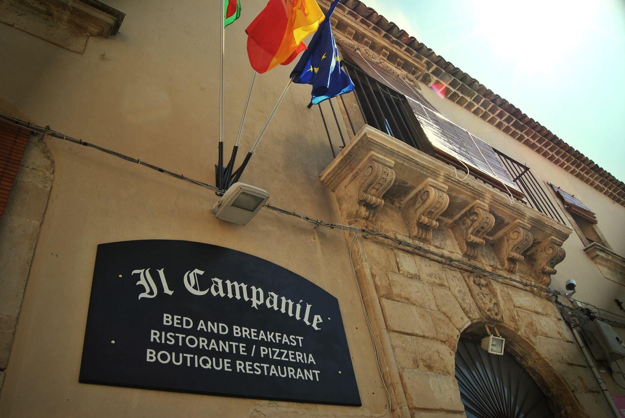 Vista Exterior Il Campanile B&B