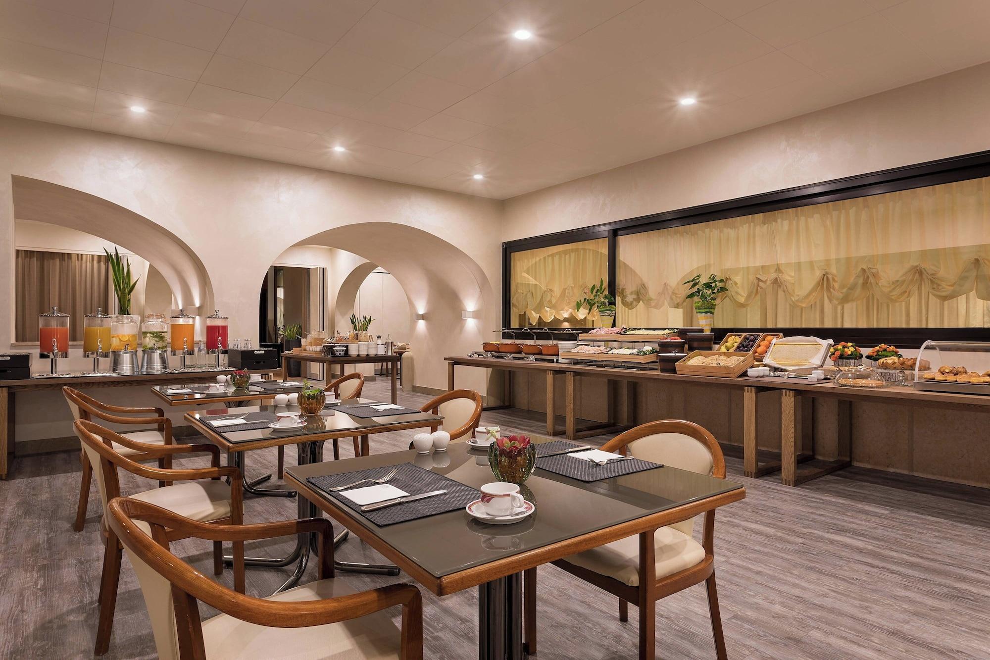 Restaurant Four Points by Sheraton Padova