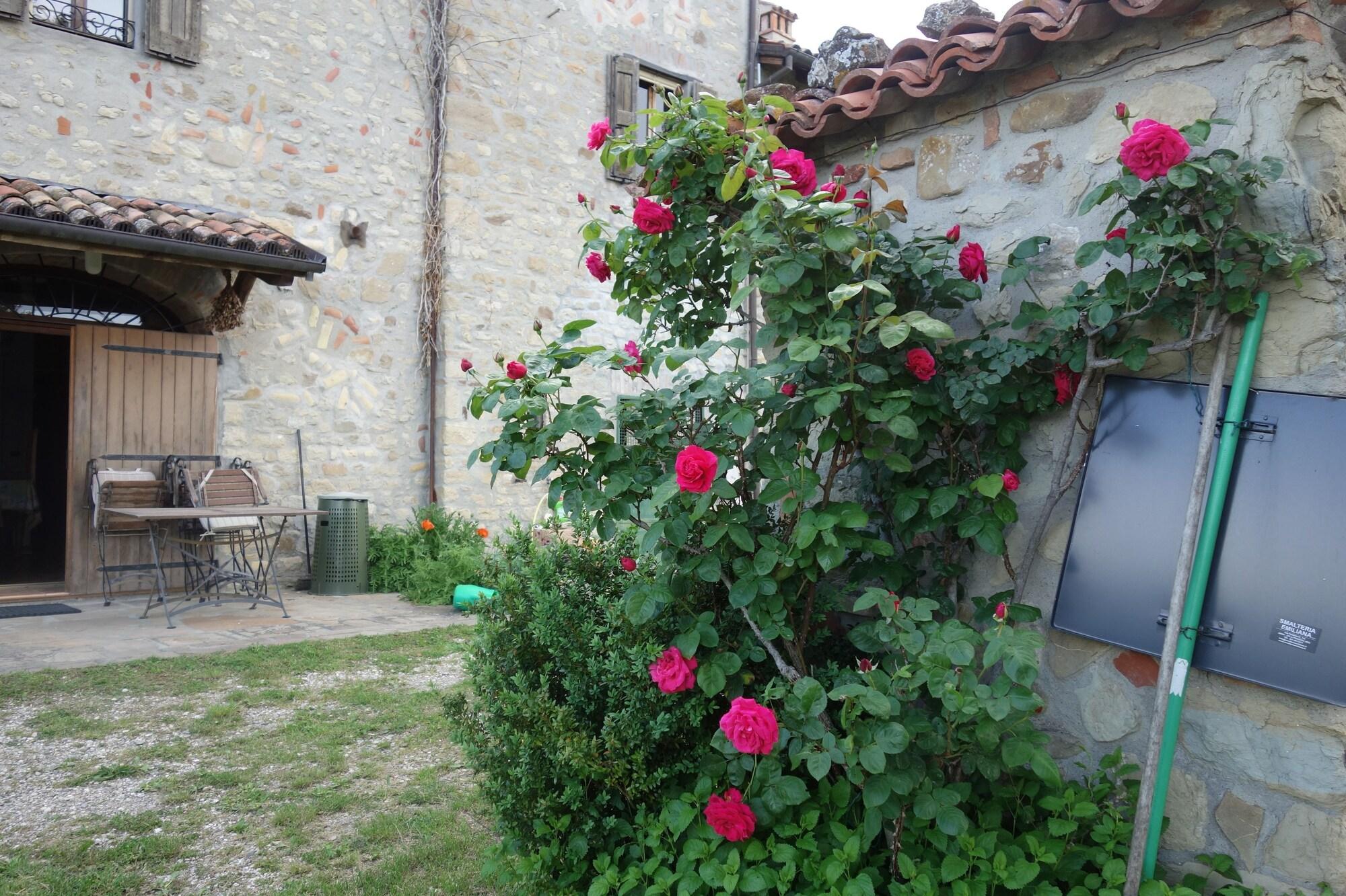 Vista Exterior Bed and breakfast Monte Bibele