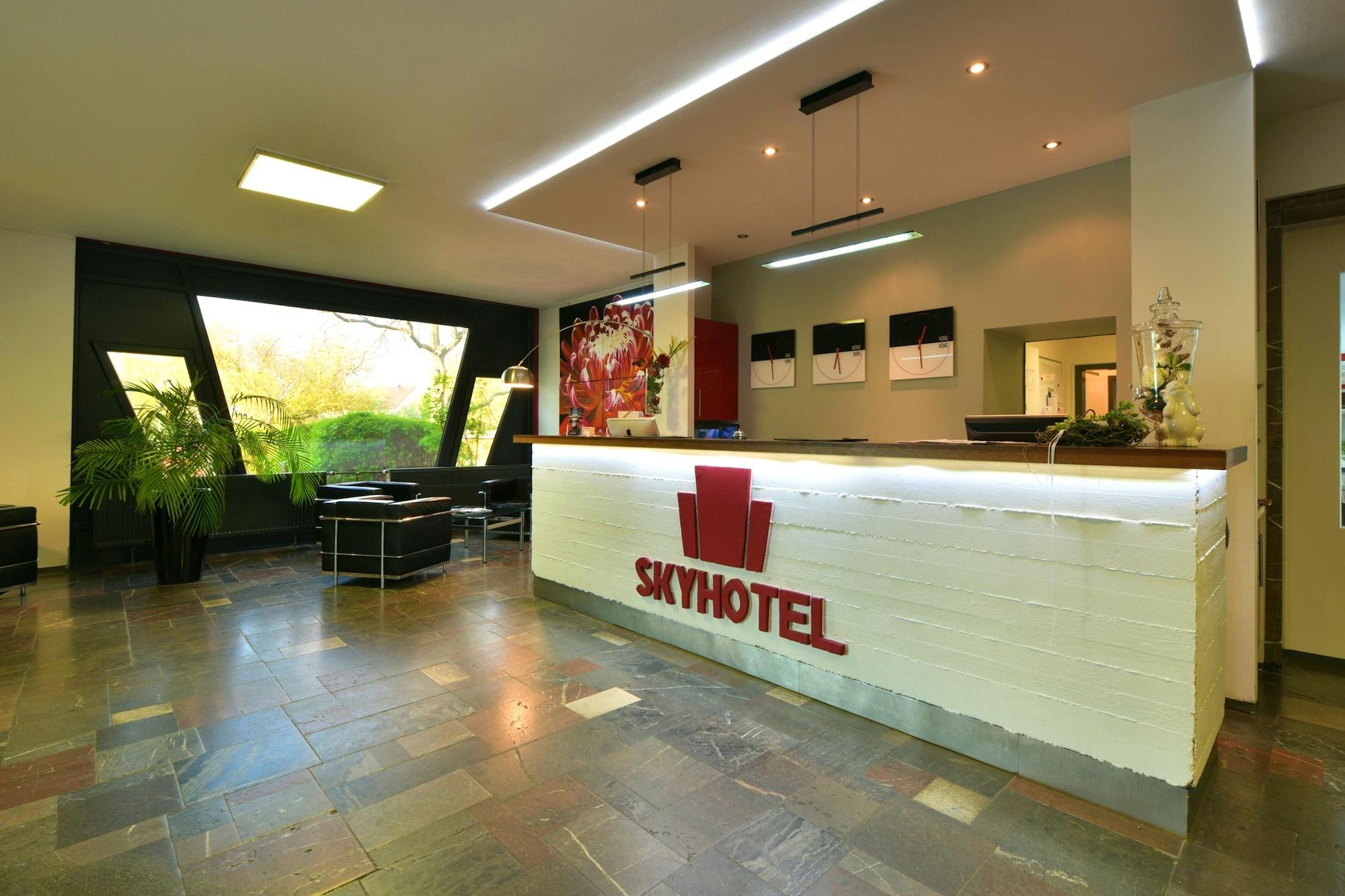 Vista Lobby SKYHOTEL Merseburg