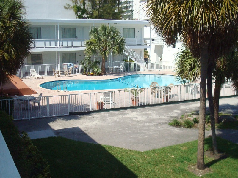 Hotel Collins Hotel