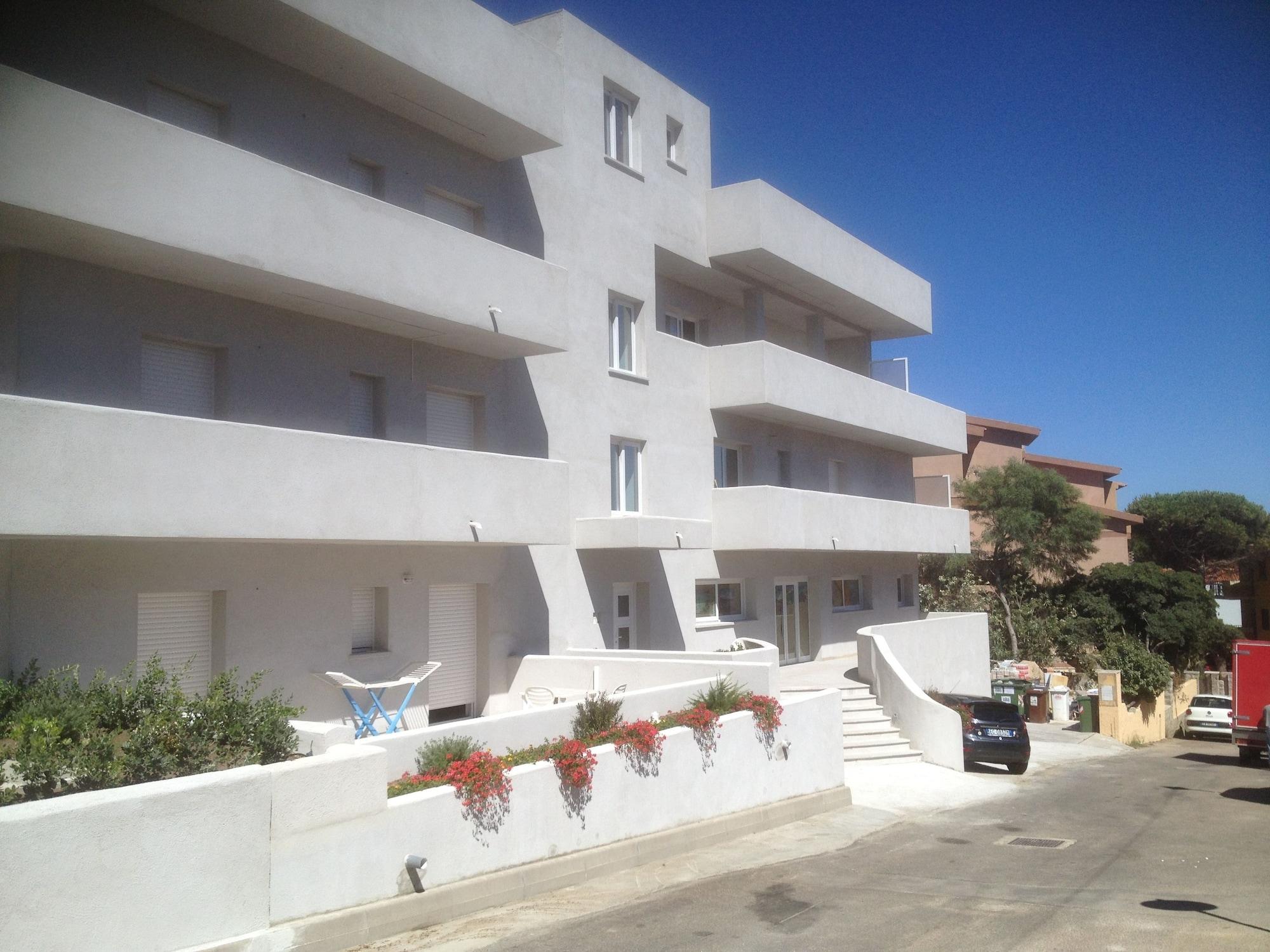 Vista Exterior Rena Bianca Suite