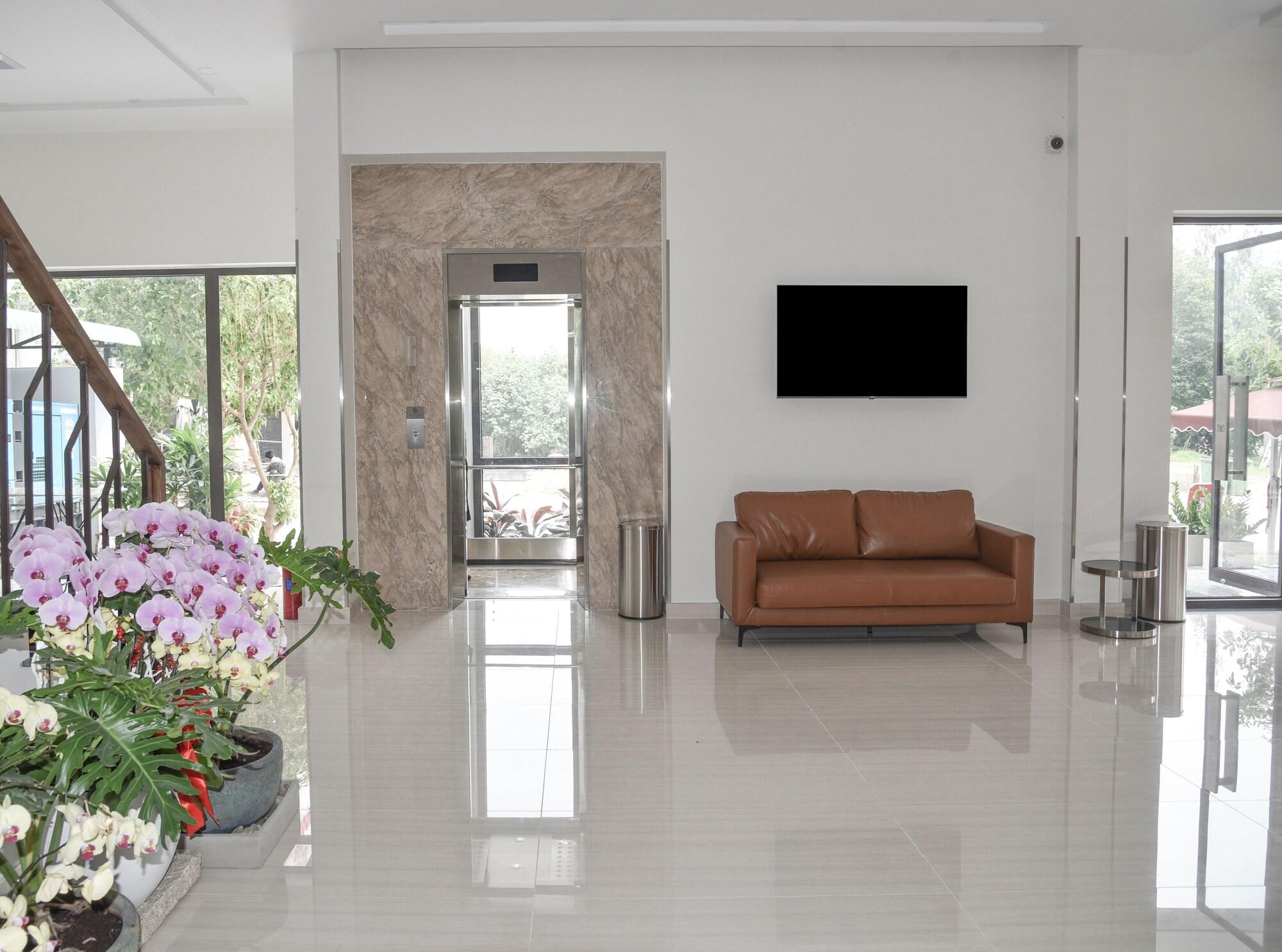 Vista Lobby Mangrove Hotel Can Gio