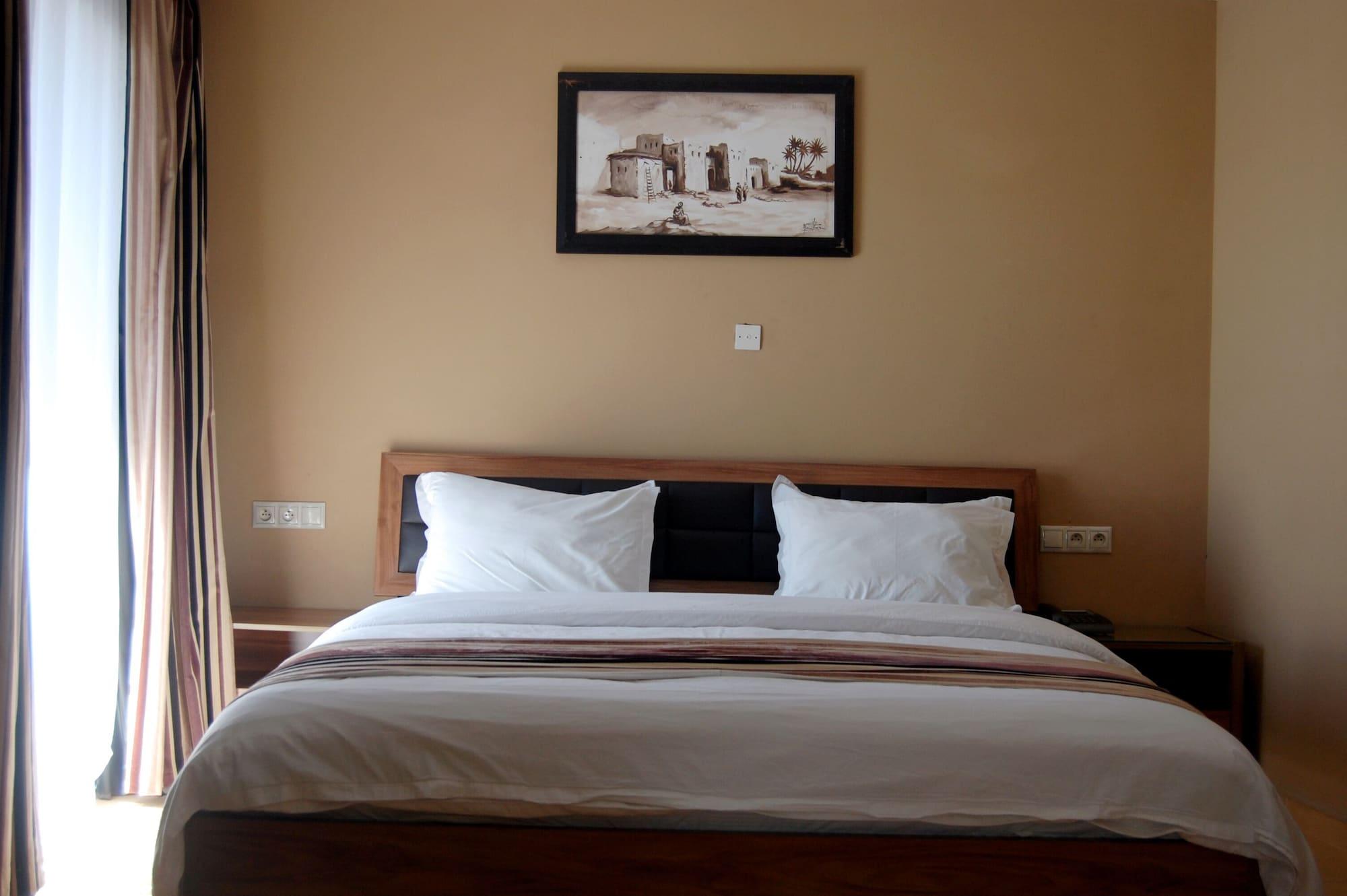 Habitación Hotel De La Corniche