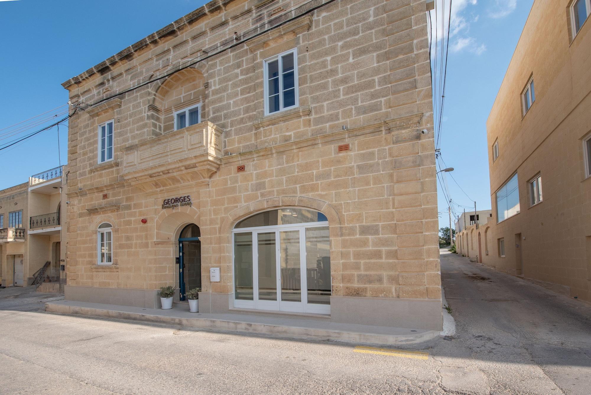 Vista Exterior Georges Boutique Living