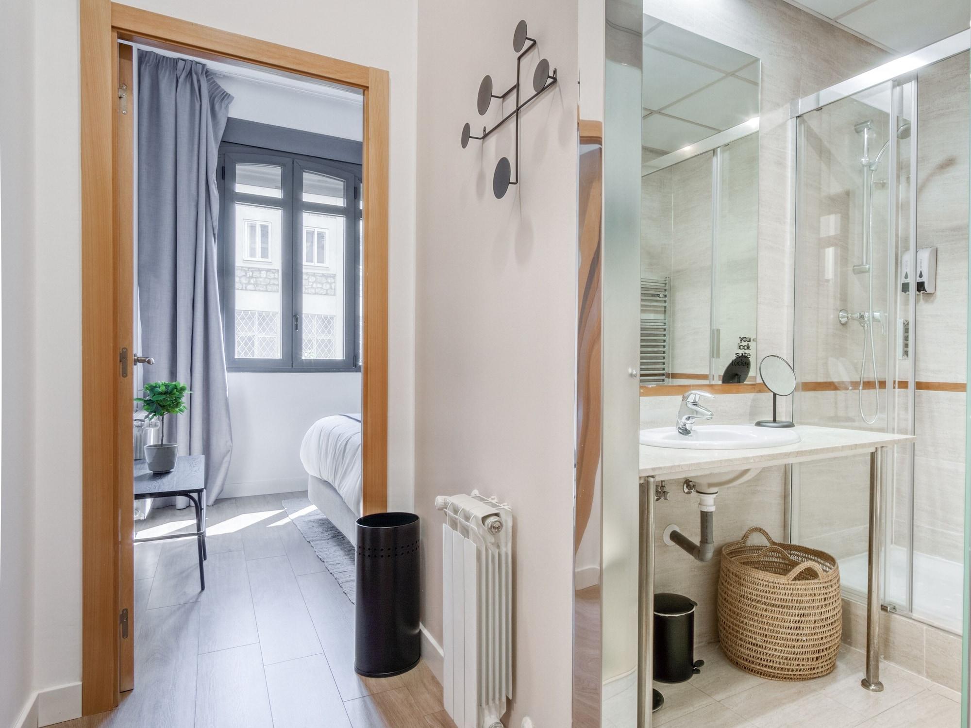Equipamiento de Habitación Limehome Madrid Calle de Don Ramón de la Cruz