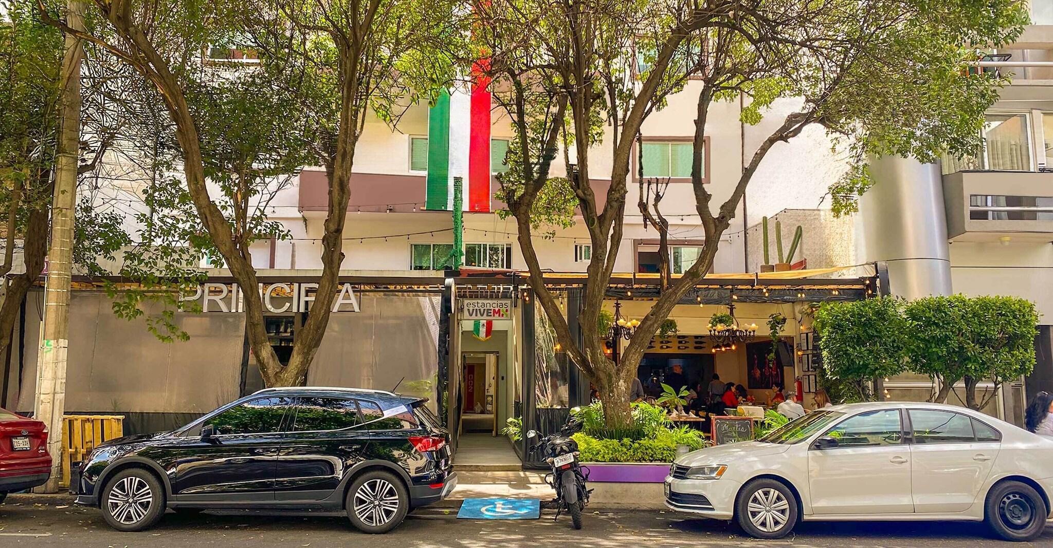 Vista Exterior Hotel Estancias VIVE MX wtc CDMX, Trademark by Wyndham