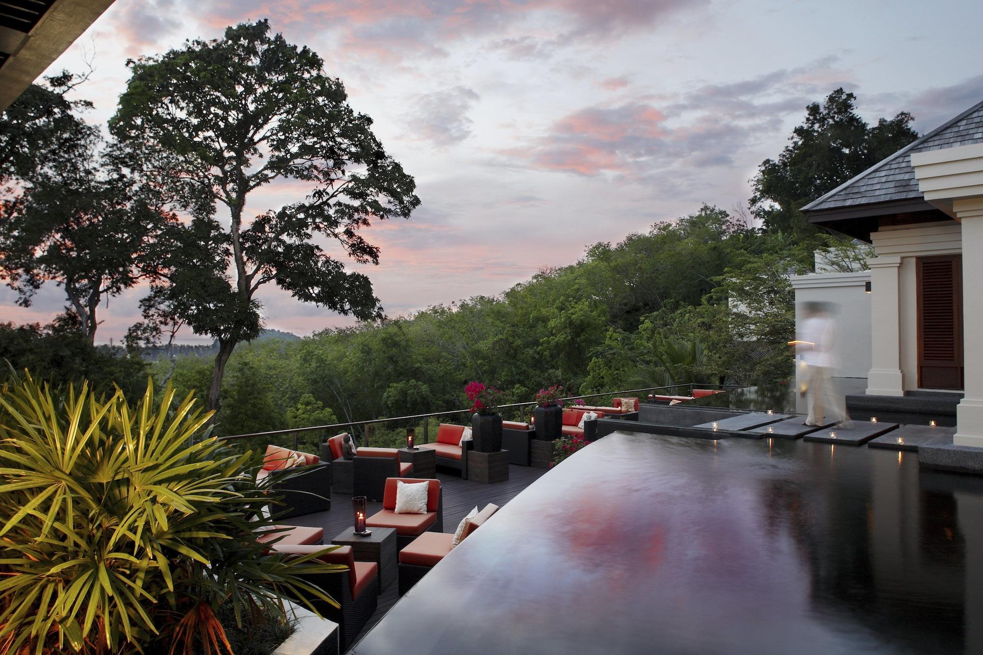 Restaurant The Pavilions Phuket