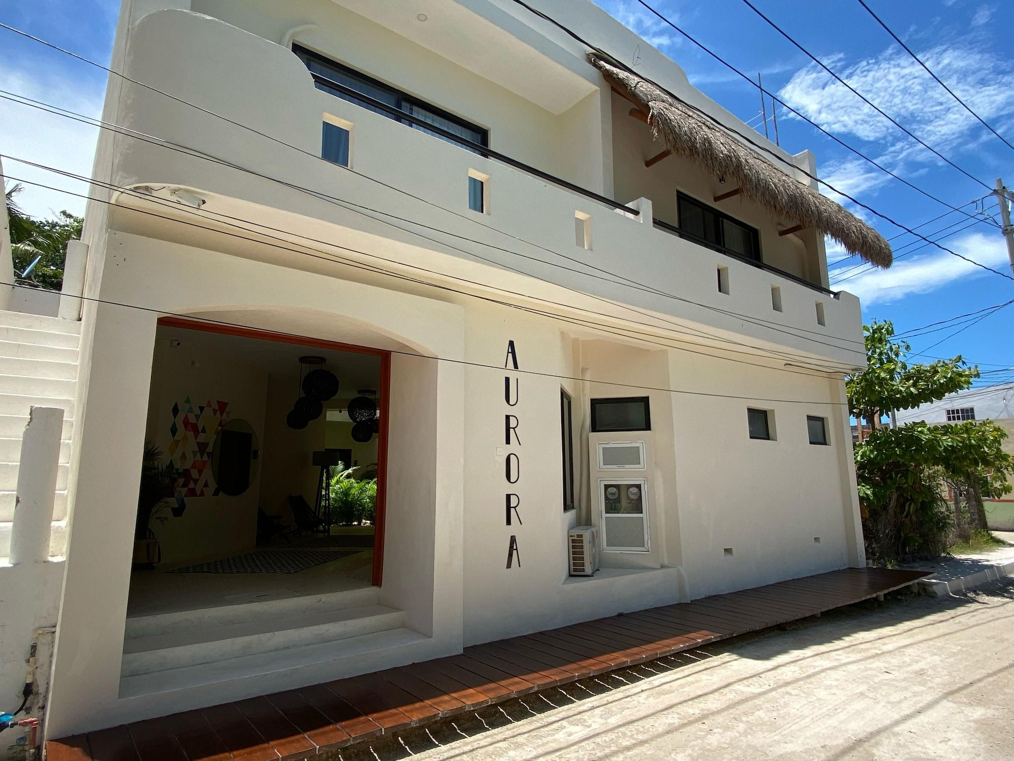 Varios Hotel Aurora