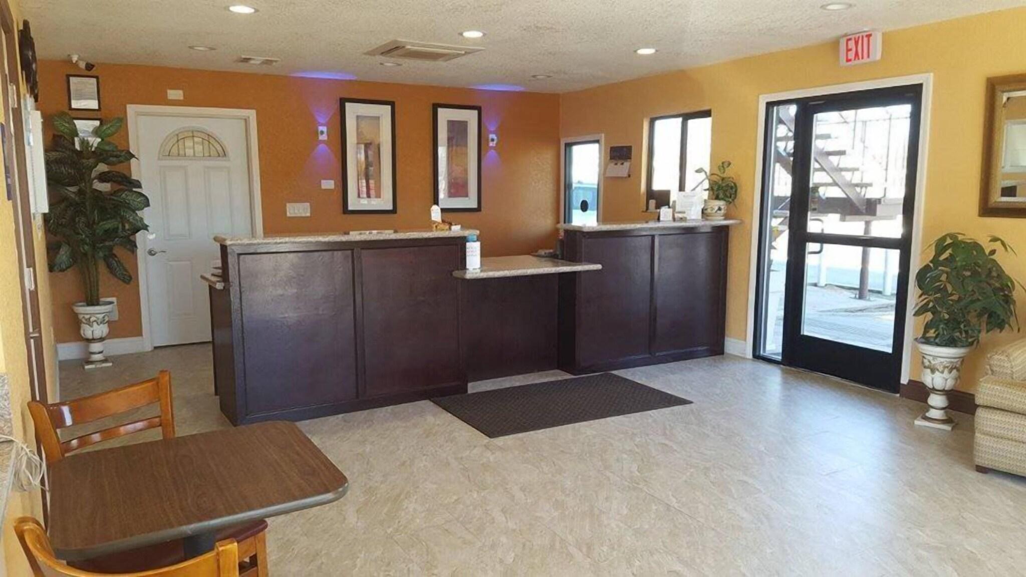Vista Lobby Best Economy Inn n Suites
