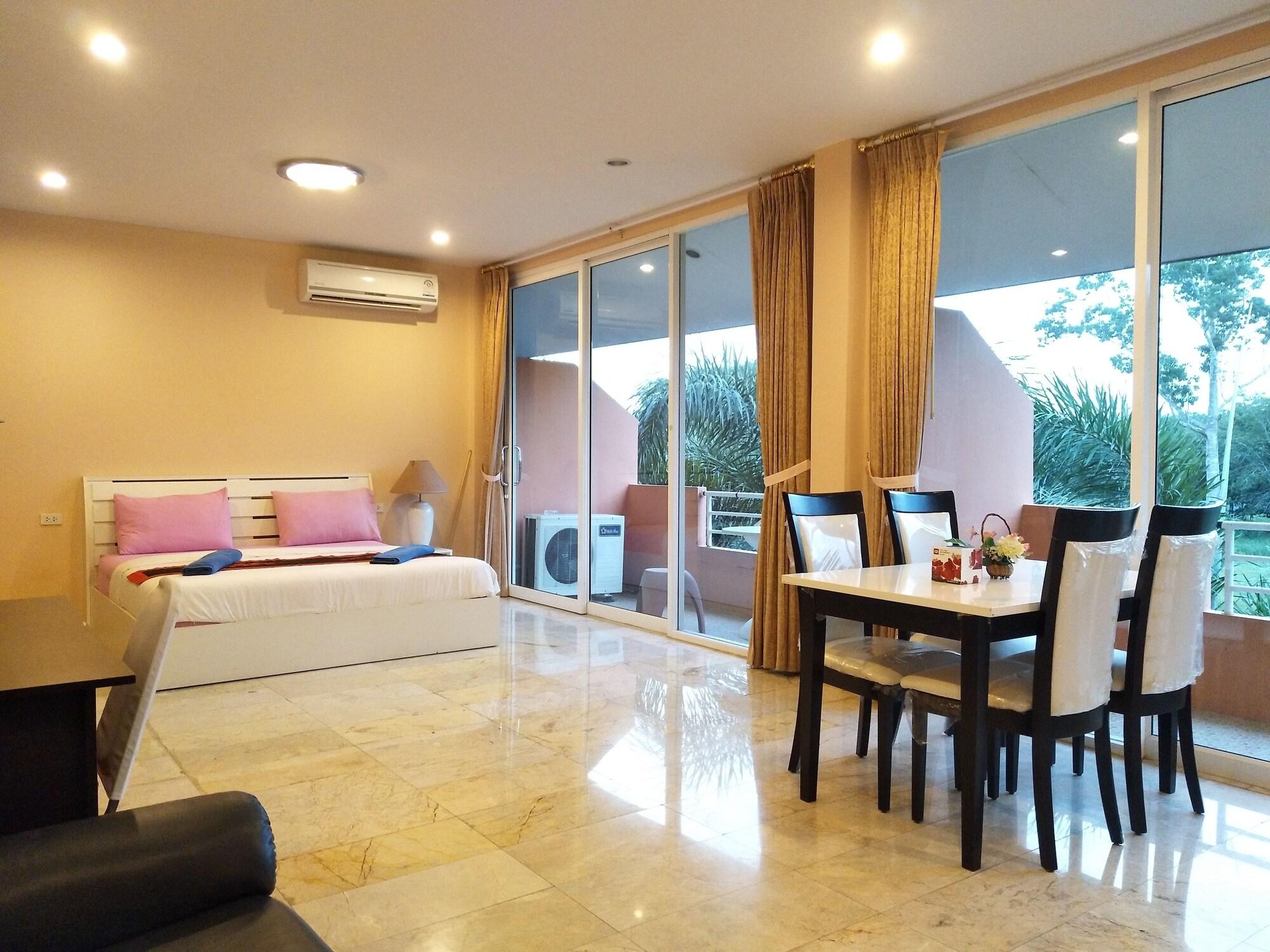 Equipamiento de Habitación Khao Saming Paradise Resort