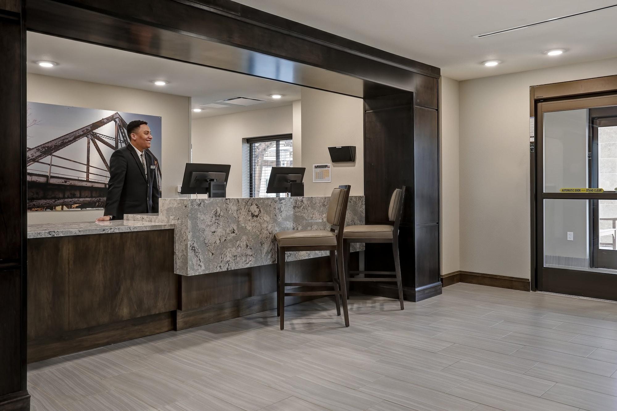 Vista Lobby Staybridge Suites Overland Park - Kansas City S by IHG
