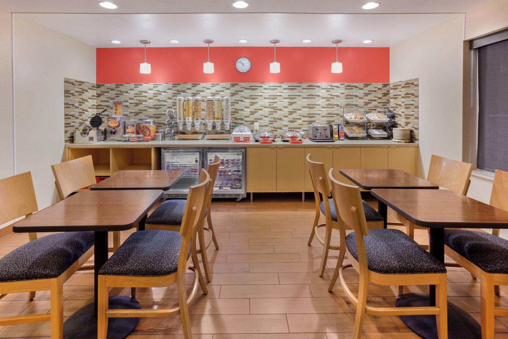 Restaurant TownePlace Suites by Marriott -Minneapolis West/StLouis Park