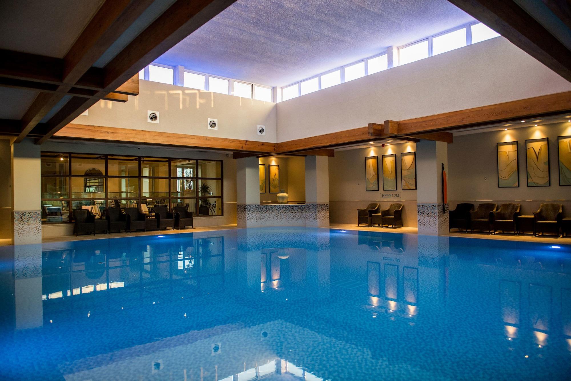 Vista Piscina Thorpe Park Hotel and Spa