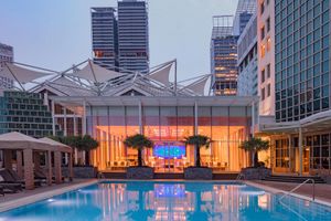 Paquete - Conrad Singapore Marina Bay