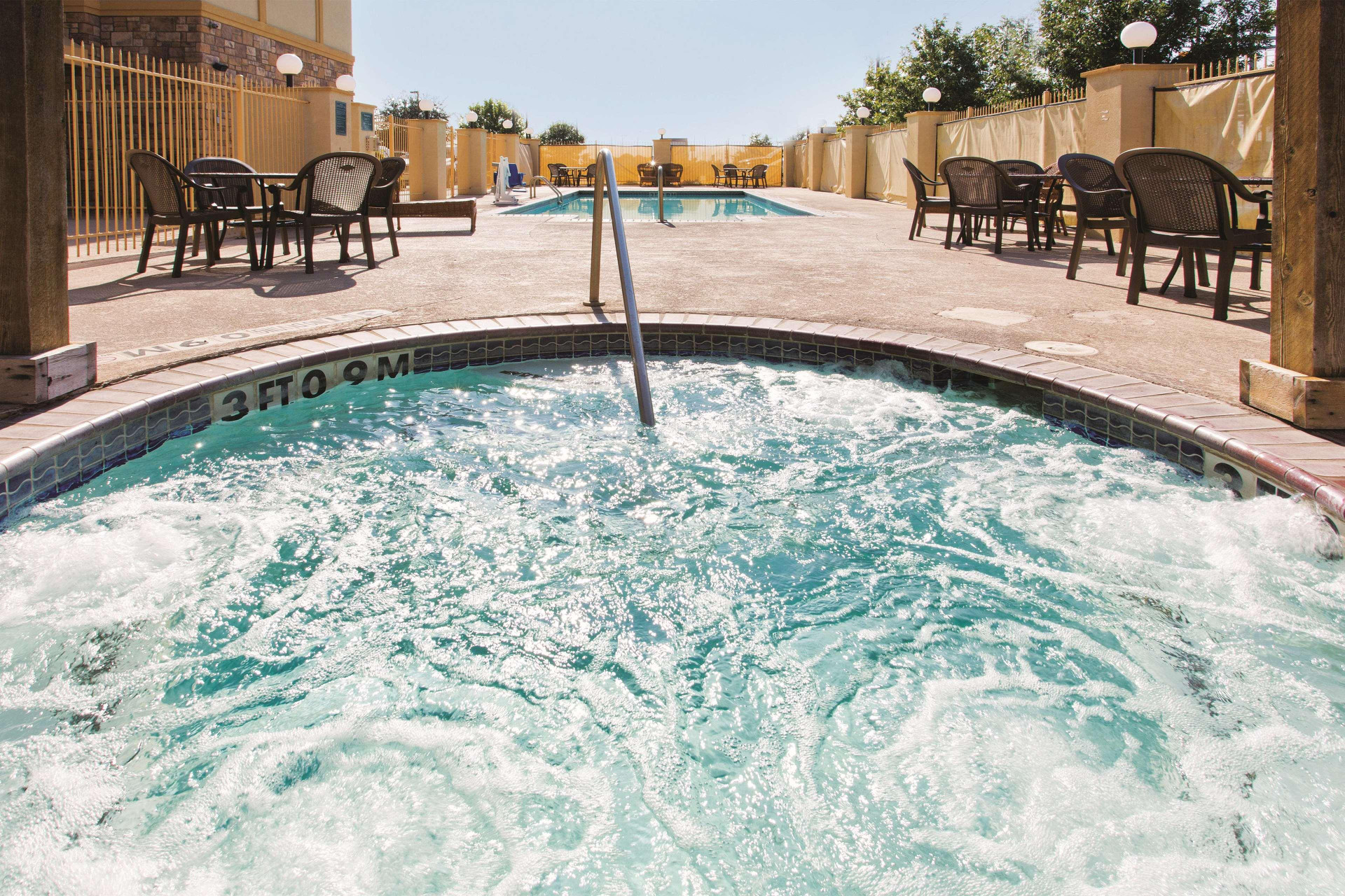 Vista Piscina La Quinta Inn & Suites By Wyndham Schertz