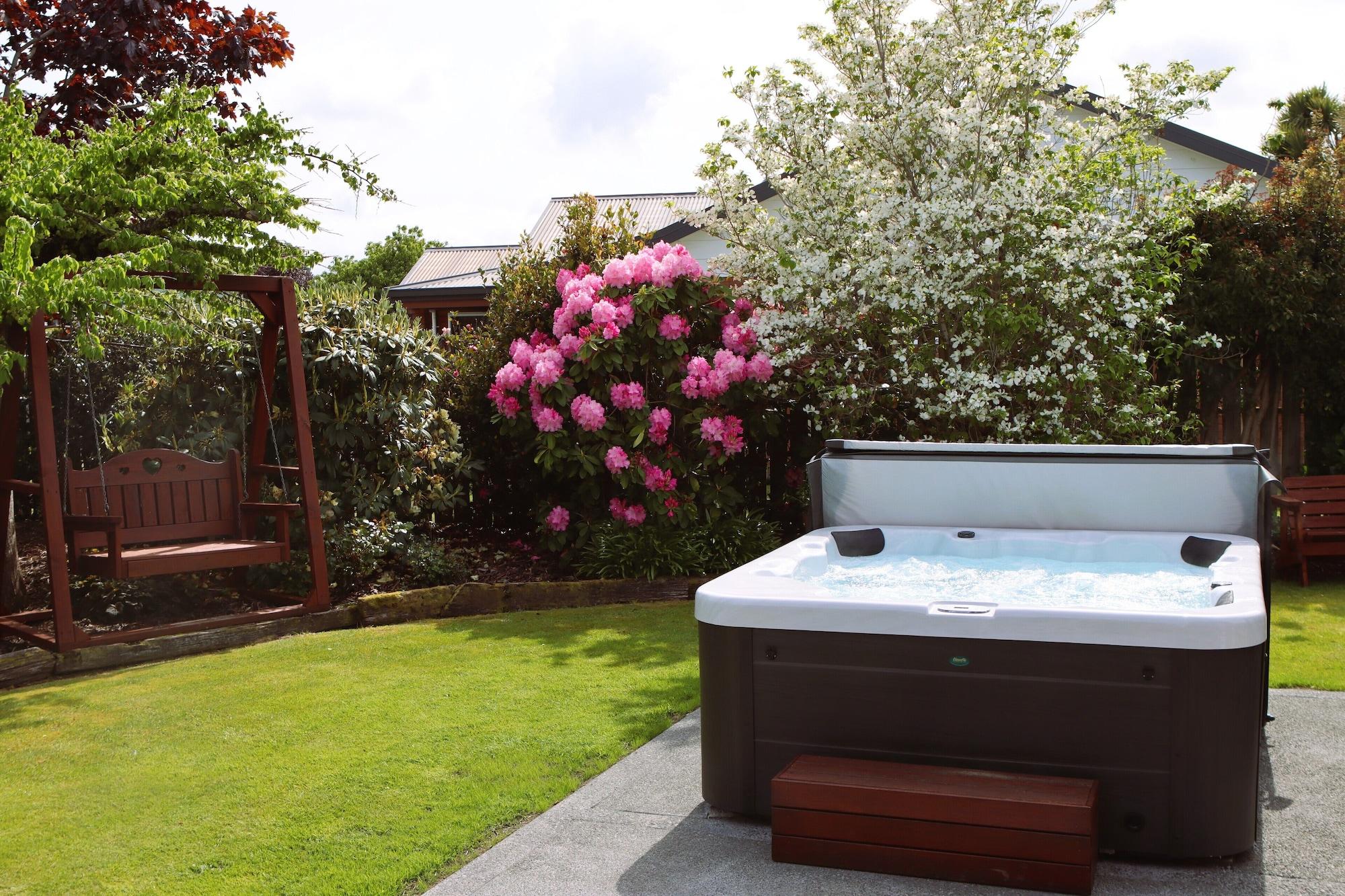 Spa Blue Ridge Studios and Bed & Breakfast