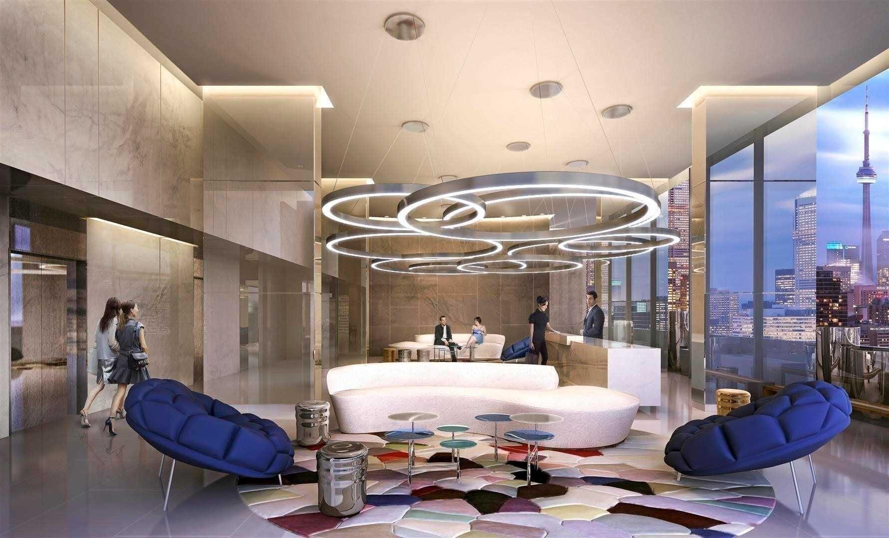 Vista Lobby RS Suites - Eaton Centre
