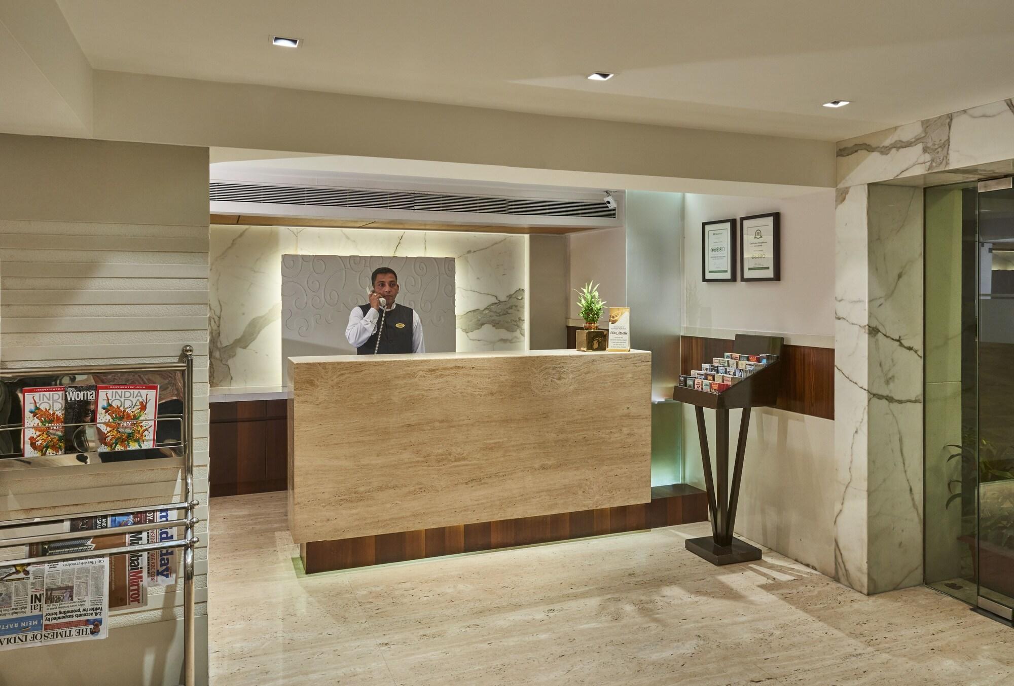 Vista Lobby Hotel Bawa Continental