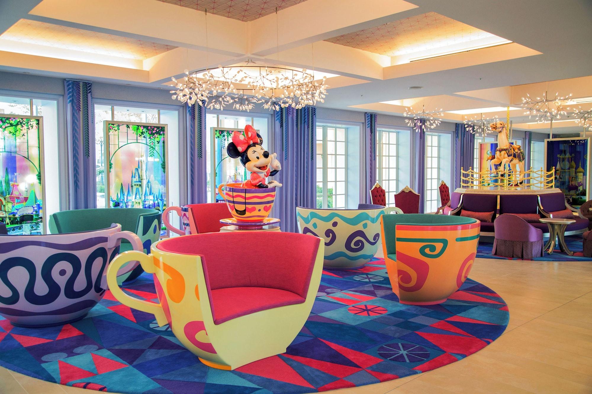 Vista Lobby Tokyo Disney Celebration Hotel