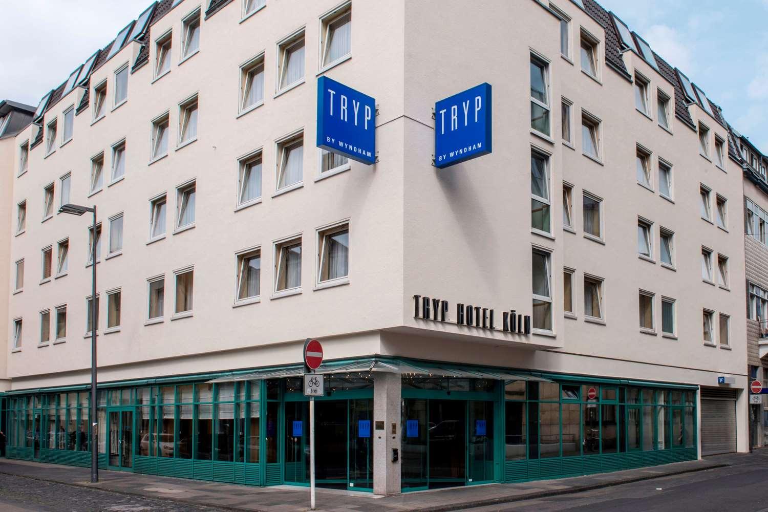 Vista Exterior TRYP by Wyndham Köln City Centre