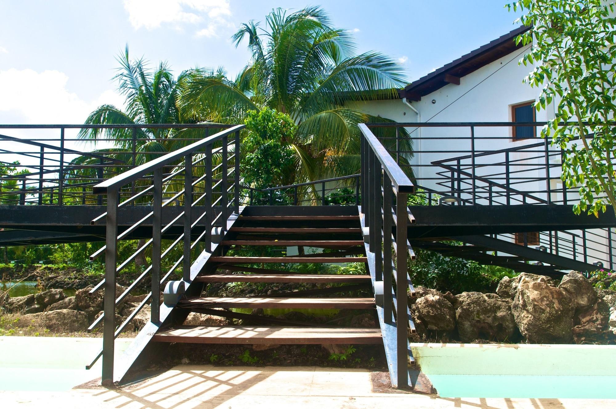 Playa Sybaris Residences