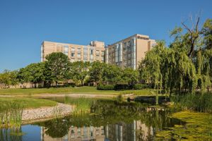 Alojamiento - Sheraton Suites Chicago Elk Grove