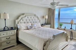 Arriendo temporal - Stunning GULF FRONT View- Gorgeous, Recently Updated Condo Sleeps 6