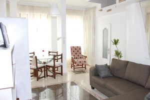 Alquiler Vacacional - Suitable. Bright 10 min from the BEACH walking and 3 min from the PORT