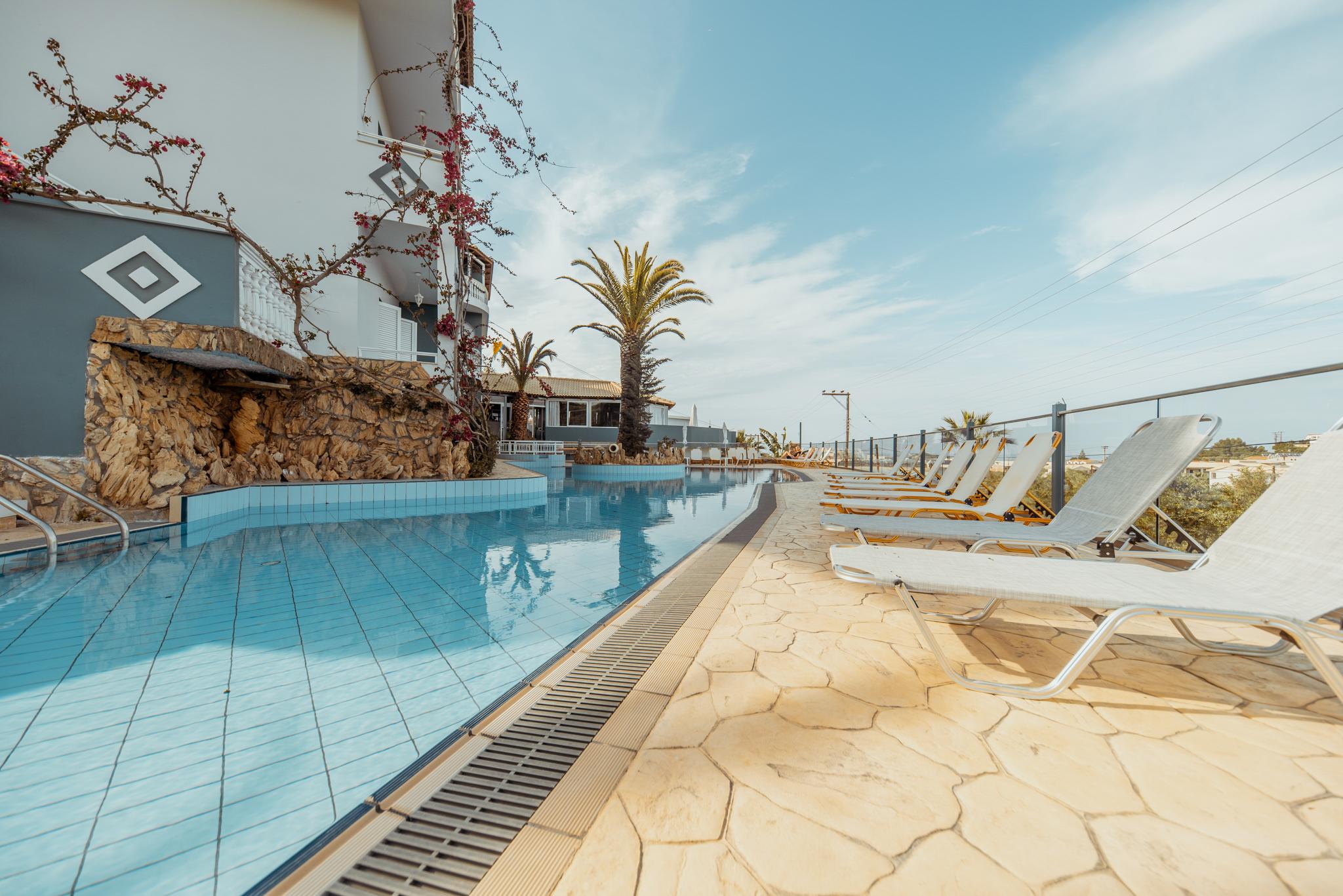 Vista Exterior Zante Calinica Hotel