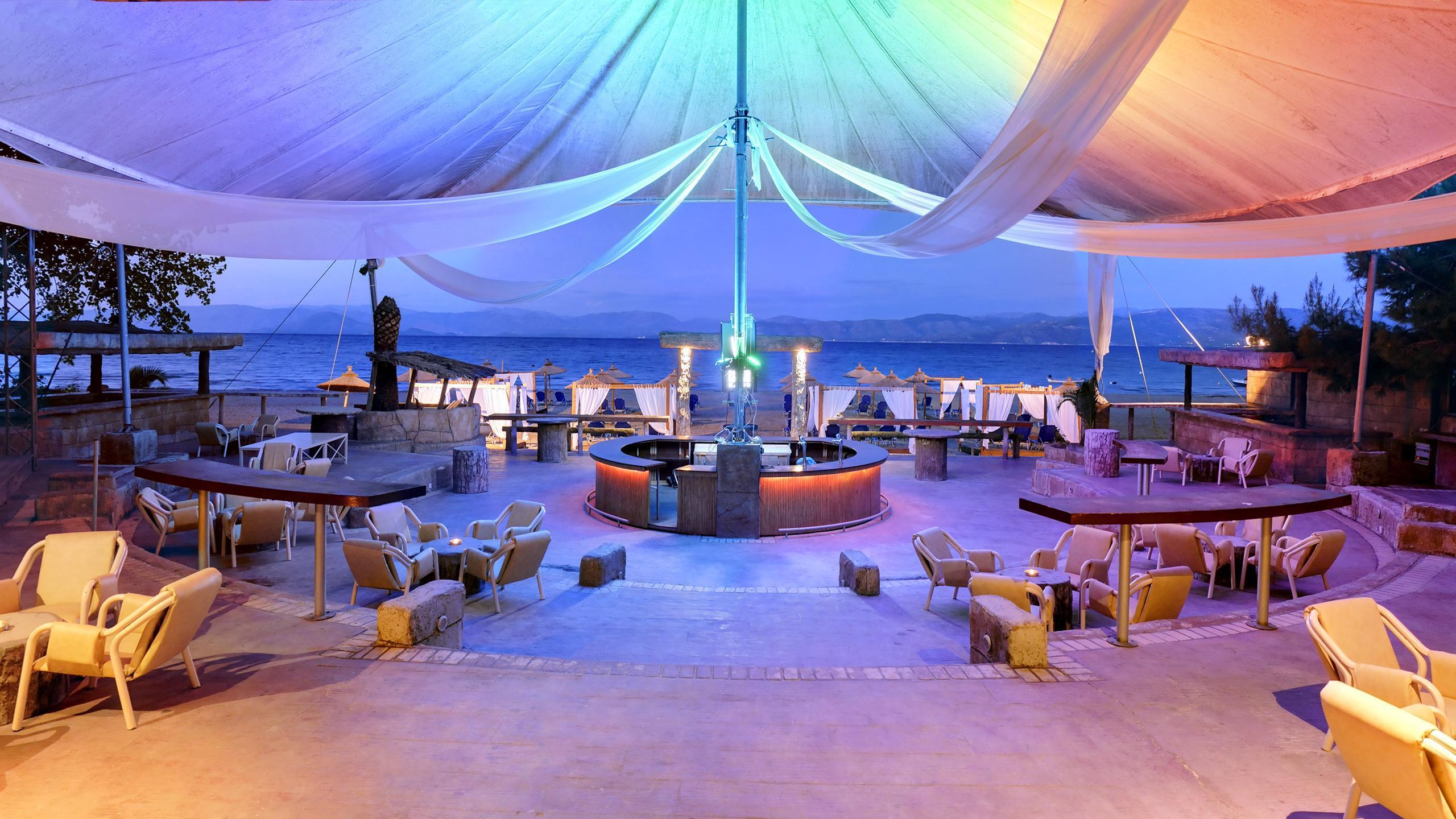 Bar/Salón Island Beach Resort - Adults Only