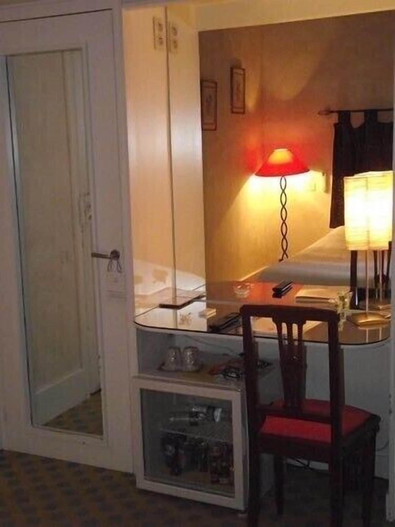 Set de Habitación Hôtel de Paris et de la Poste