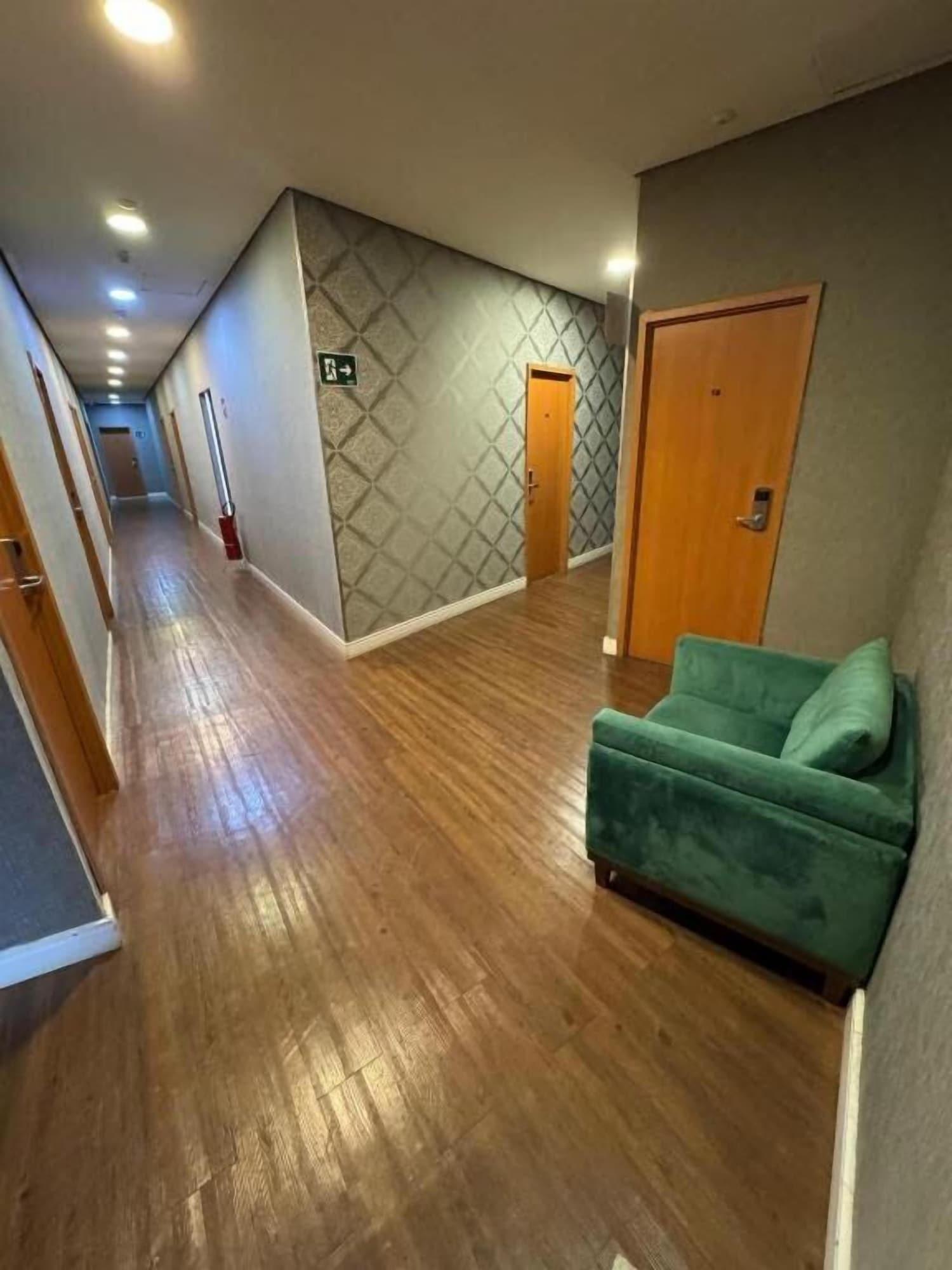 Comodidades del Alojamiento Flórida Mall & Suites