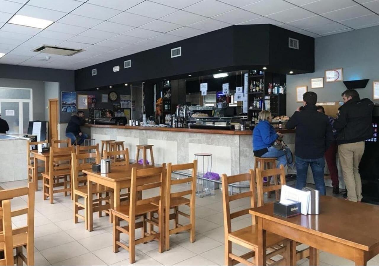 Bar/Salón Hotel Avenida Del Sotillo