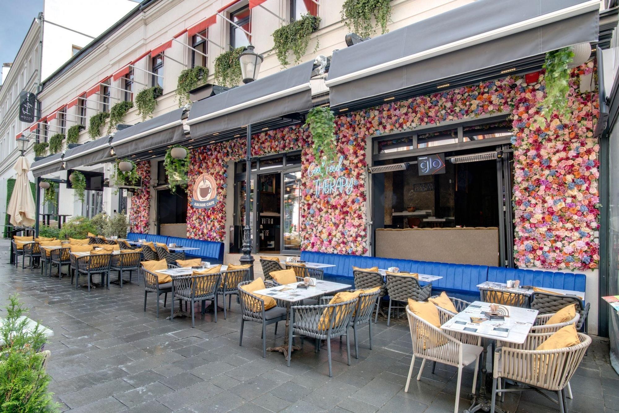 Varios Hotel Forty One Bucharest