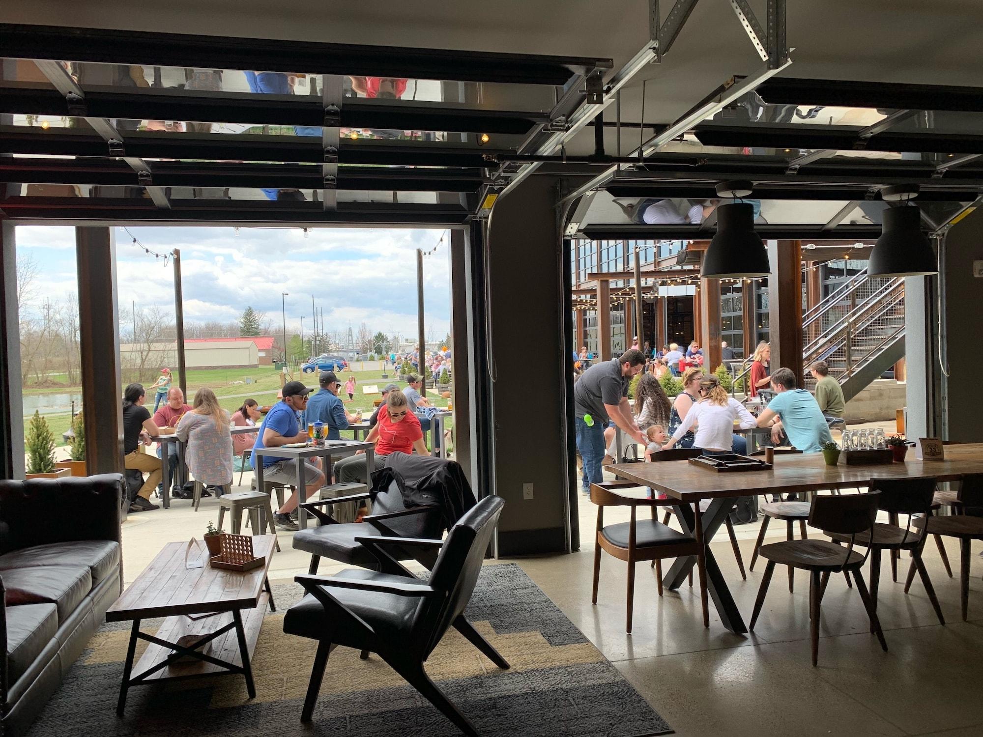 Vista Lobby DogHouse Columbus