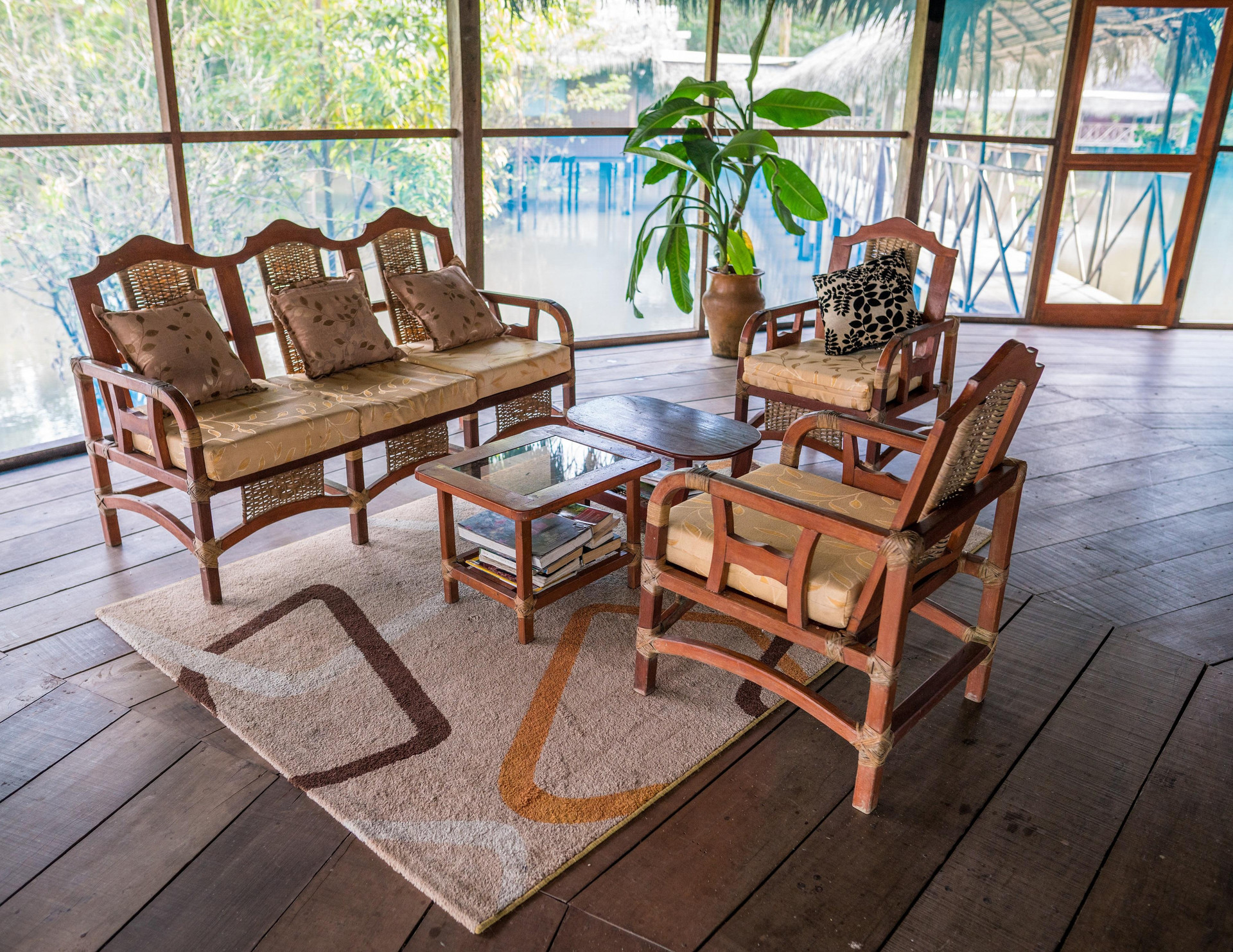 Sala de Reuniones Curassow Amazon Lodge