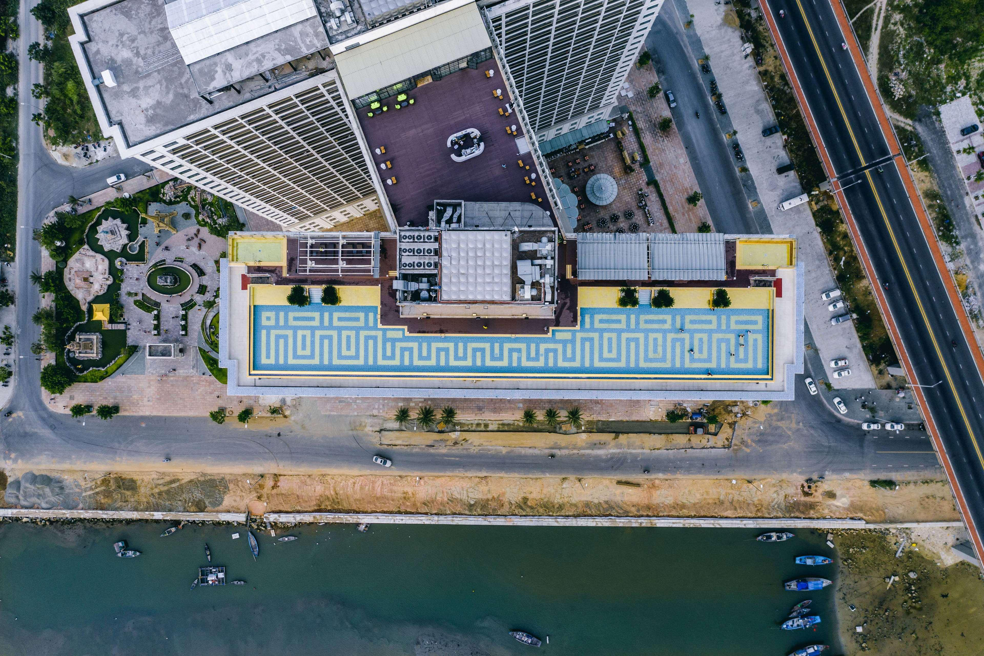 Vista Exterior Wyndham Danang Golden Bay