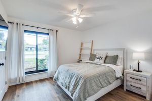 Alquiler Vacacional - Luxe Lounge  Modern Retreat + Swimming Pool