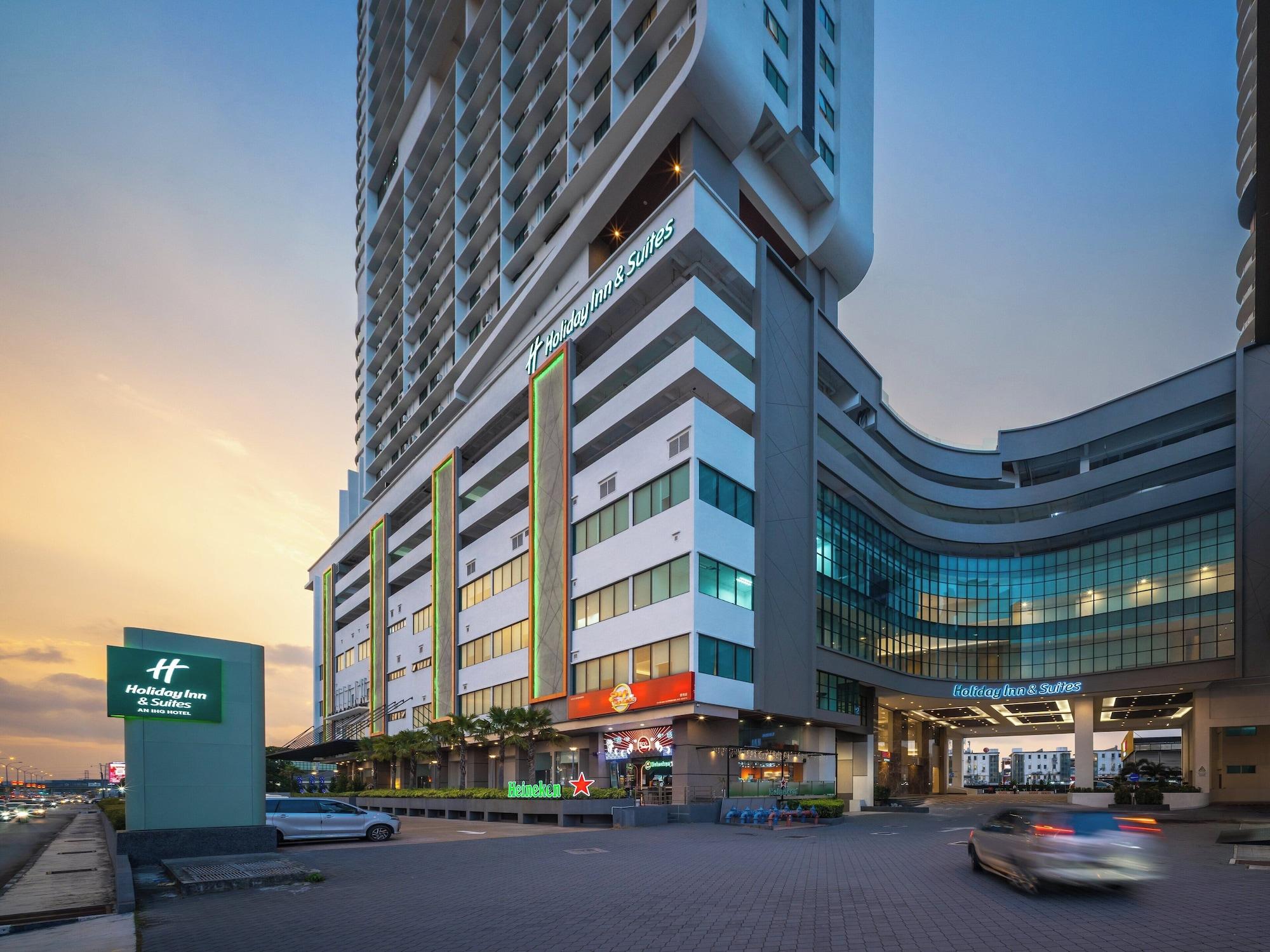 Vista Exterior Holiday Inn & Suites Penang Prai by IHG