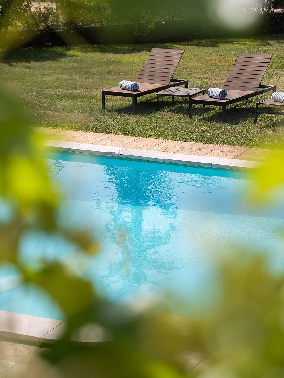 Vista Piscina Forrester Essence Douro Hotel