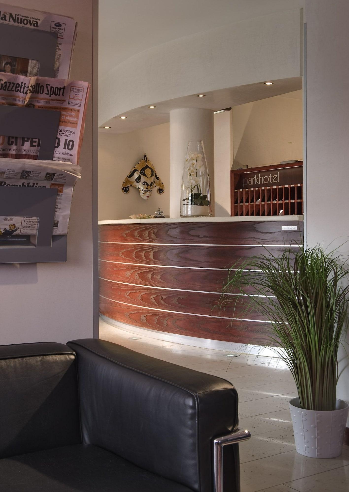 Vista Lobby Annia Park Hotel Venice Airport