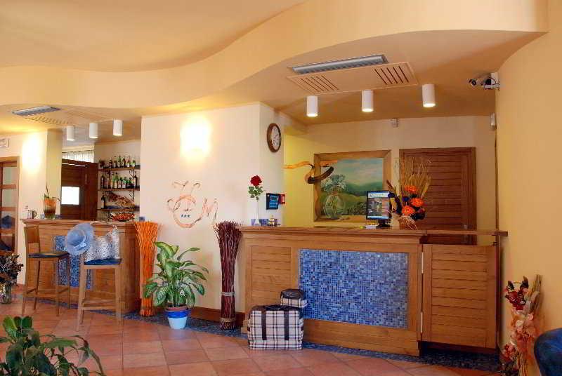 Vista Lobby Hotel Marzia