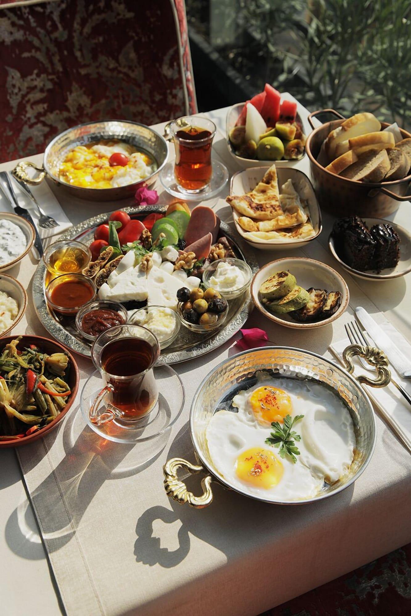 Restaurant Tria Hotel - Special Class