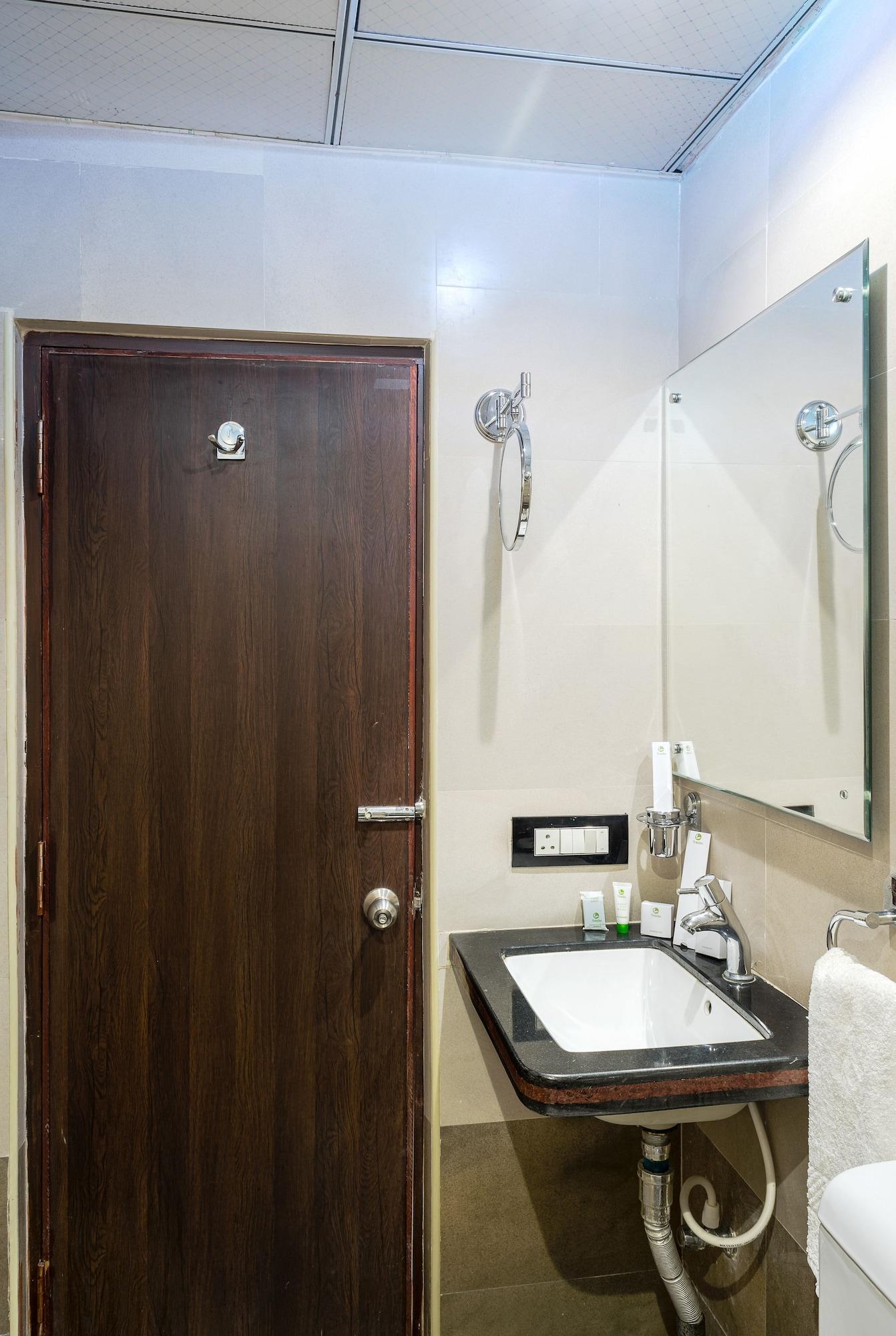 Equipamiento de Habitación Treebo Empire