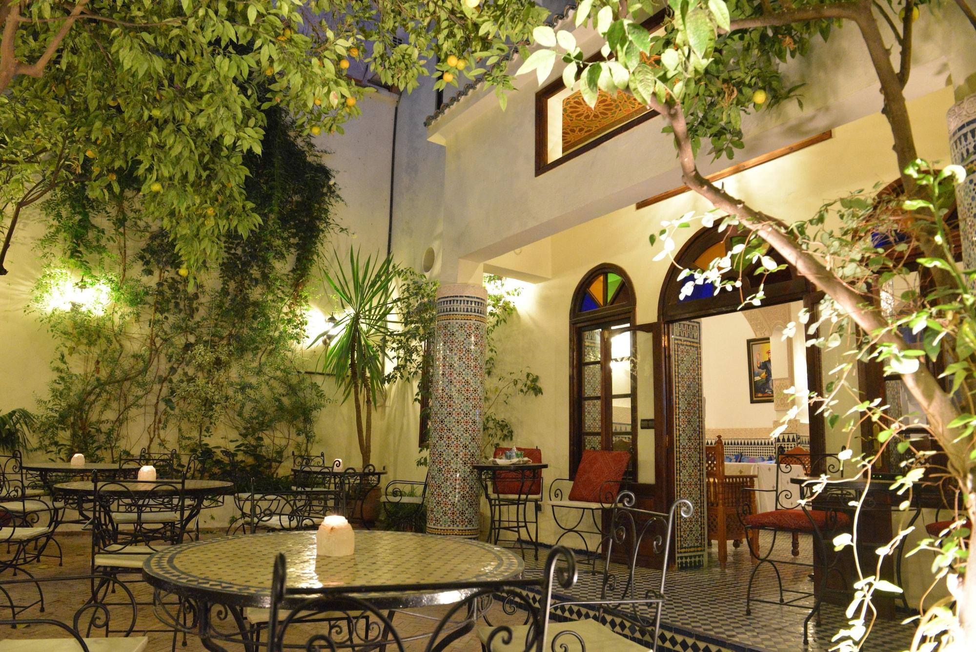 Varios Riad Jardin Chrifa