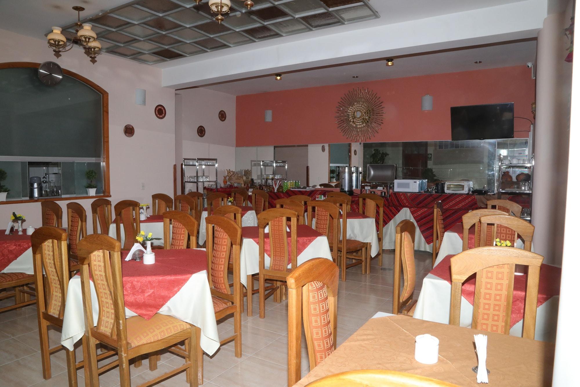 Bar/Salón Sol Plaza Hotel