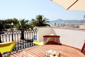Alquiler Vacacional - Cozy apartment right on the seafront